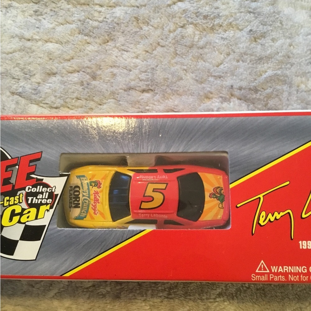 Toy Racing Die Cast NASCAR Collector Set - Picture 4 of 5
